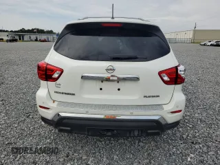 2017 Nissan Pathfinder Platinum with VIN 5N1DR2MN0HC613086, listed as a Copart auction lot 58055945 with 165,759 mi miles and Salvage title. Bid and sale history available at DreamBid. Image 6.