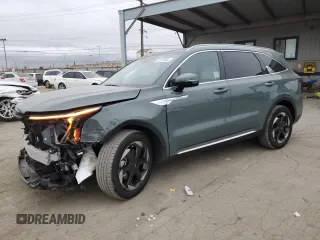 2025 Kia Sorento Hybrid EX with VIN KNDRH4JG4S5302268, listed as a Copart auction lot 82678564 with 5,727 mi miles and Salvage Title. Bid and sale history available at carsss.com. Image 1.