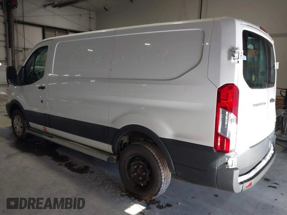2017 Ford Transit with VIN 1FTYR1YM1HKA91592, listed as a IAAI auction lot 41588259 with 188,356 mi miles and . Bid and sale history available at DreamBid. Image 3.
