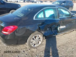 2015 Mercedes-Benz C-Class C 300 Luxury with VIN 55SWF4KB1FU063728, listed as a IAAI auction lot 41280726 with 27,010 mi miles. Bid and sale history available at carsss.com. Image 4.