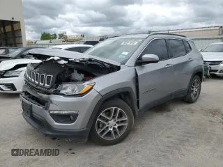 2019 Jeep Compass Latitude with VIN 3C4NJCBB5KT833253, listed as a Copart auction lot 55097005 with 42,813 mi miles and Salvage title. Bid and sale history available at DreamBid. Image 1.
