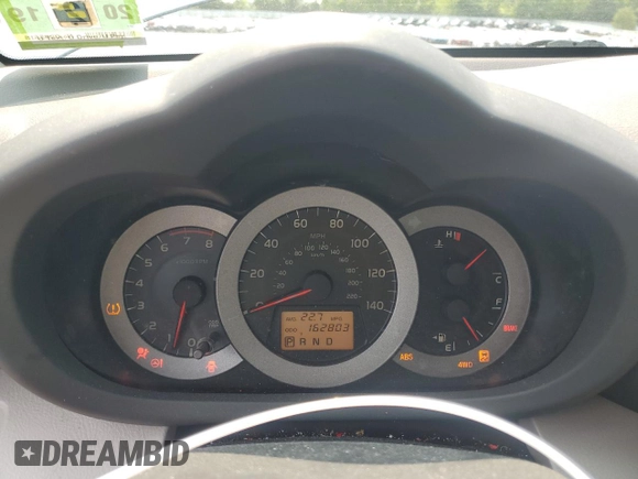 2010 Toyota RAV4 Limited с VIN JTMDF4DVXAD032915, выставлен на аукционе Copart как лот 59095795 с пробегом 162 803 миль миль и Списание • Salvage title. История ставок и продаж доступна на DreamBid. Изображение 9.
