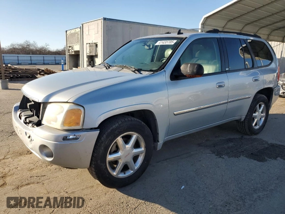 2007 GMC Envoy SLE with VIN 1GKDS13S872156921, listed as a Copart auction lot 41433705 with 194,587 mi miles and Salvage Title. Bid and sale history available at carsss.com. Image 1.