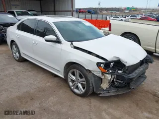 2013 Volkswagen Passat TDI SEL Premium with VIN 1VWCN7A3XDC118087, listed as a IAAI auction lot 41780198 with 305,872 mi miles. Bid and sale history available at carsss.com. Image 1.