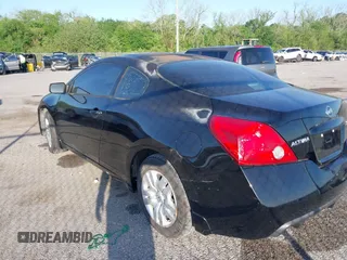 2009 Nissan Altima 2.5 S with VIN 1N4AL24E49C196765, listed as a IAAI auction lot 41953127 with 186,769 mi miles. Bid and sale history available at carsss.com. Image 3.