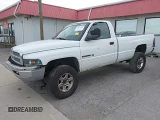 2002 Dodge Ram 2500 with VIN 3B7KF26Z42M309477, listed as a IAAI auction lot 41822998 with 201,678 mi miles. Bid and sale history available at carsss.com. Image 2.