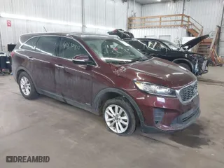 2019 Kia Sorento S V6 with VIN 5XYPGDA56KG483373, listed as a IAAI auction lot 41680817 with 91,970 mi miles. Bid and sale history available at carsss.com. Image 1.