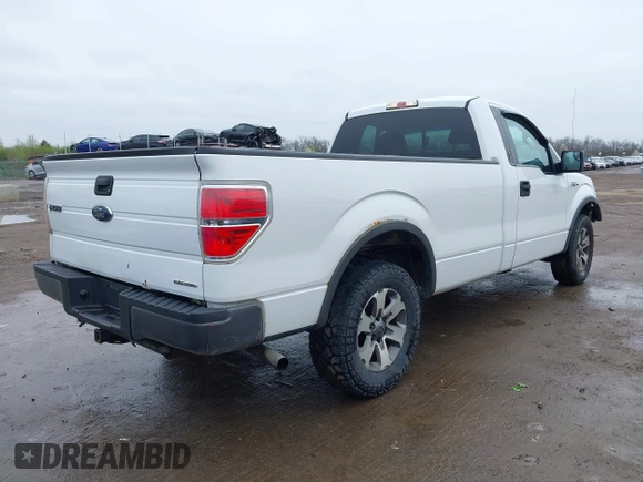 2012 Ford F-150 XL with VIN 1FTMF1CM4CKE25654, listed as a IAAI auction lot 41961898 with 288,253 mi miles. Bid and sale history available at carsss.com. Image 4.
