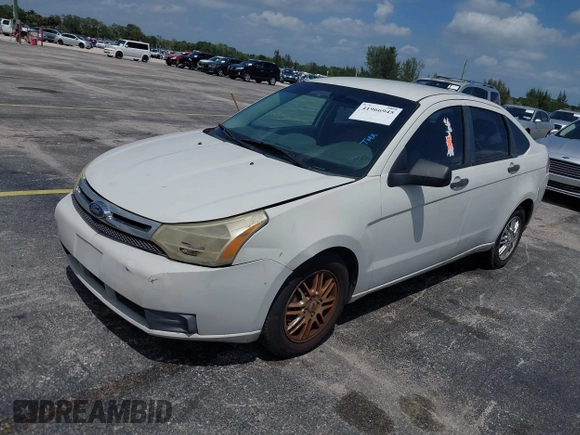 2009 Ford Focus SE with VIN 1FAHP35N49W144218, listed as a IAAI auction lot 41966945 with 207,224 mi miles. Bid and sale history available at carsss.com. Image 2.