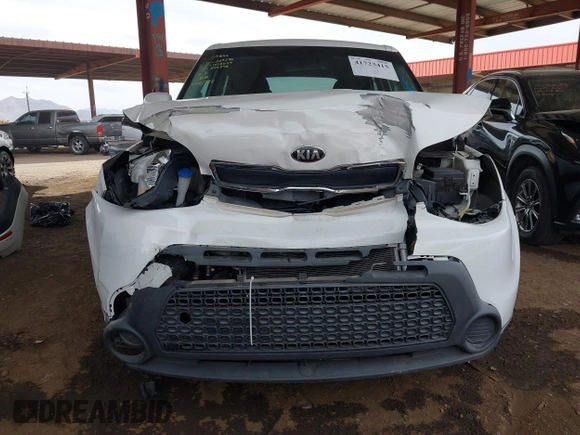 2016 Kia Soul with VIN KNDJN2A21G7263536, listed as a IAAI auction lot 41723415 with 82,764 mi miles. Bid and sale history available at carsss.com. Image 13.