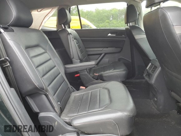 2021 Volkswagen Atlas SEL Premium z VIN 1V2TR2CA2MC513384, wystawiony jako Copart lot #56565305 z przebiegiem 61 815 mil mil oraz Szkoda całkowita • Salvage title. Historia ofert i sprzedaży dostępna na DreamBid. Obrazek 11.