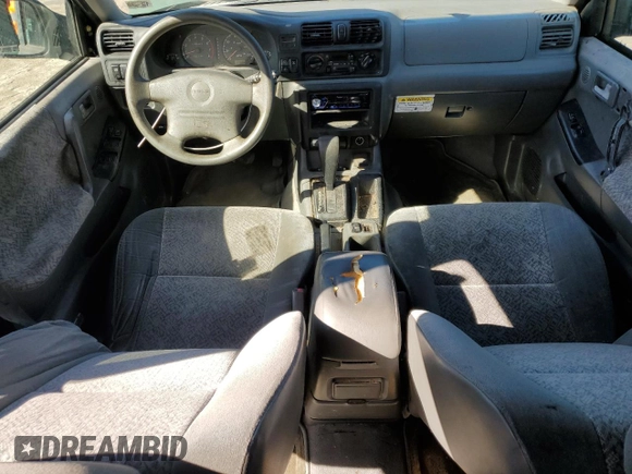 2002 Isuzu Rodeo S z VIN 4S2CK58W724334510, wystawiony jako Copart lot #45355875 z przebiegiem 121 884 mil mil oraz Tytuł czysty. Historia ofert i sprzedaży dostępna na DreamBid. Obrazek 8.