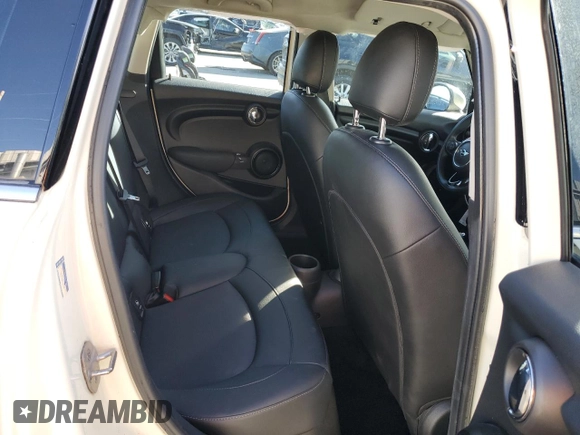 2019 MINI Hardtop 4 Door Cooper with VIN WMWXU1C57K2J01914, listed as a Copart auction lot 84330304 with 43,399 mi miles and Salvage Title. Bid and sale history available at DreamBid. Image 10.