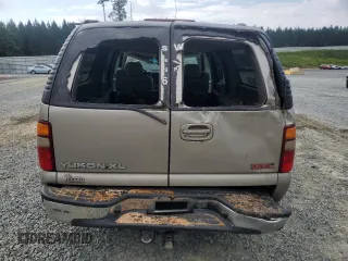 2001 GMC Yukon XL SLT with VIN 3GKEC16T51G248329, listed as a Copart auction lot 73665244 with 247,002 mi miles and Salvage Title. Bid and sale history available at carsss.com. Image 6.