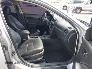 2010 Ford Fusion SEL with VIN 3FAHP0JA1AR327763, listed as a IAAI auction lot 41933656 with 90,517 mi miles. Bid and sale history available at carsss.com. Image 5.