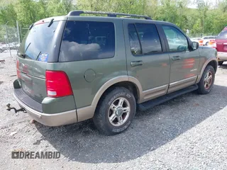 2002 Ford Explorer Eddie Bauer z VIN 1FMDU74E32ZB28117, wystawiony jako IAAI lot #42095761 z przebiegiem 125 946 mil mil oraz . Historia ofert i sprzedaży dostępna na DreamBid. Obrazek 4.
