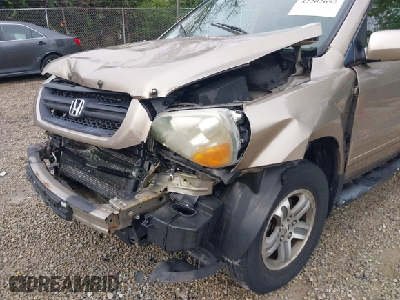 2005 Honda Pilot EX-L z VIN 2HKYF187X5H548431, wystawiony jako IAAI lot #42202692 z przebiegiem 199 889 mil mil oraz . Historia ofert i sprzedaży dostępna na DreamBid. Obrazek 18.