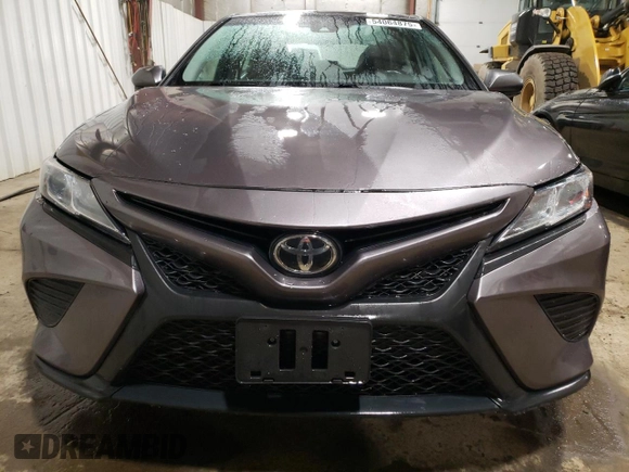 2019 Toyota Camry LE with VIN 4T1B11HK2KU217235, listed as a Copart auction lot 54064875 with 60,487 mi miles and Clean Title. Bid and sale history available at carsss.com. Image 5.