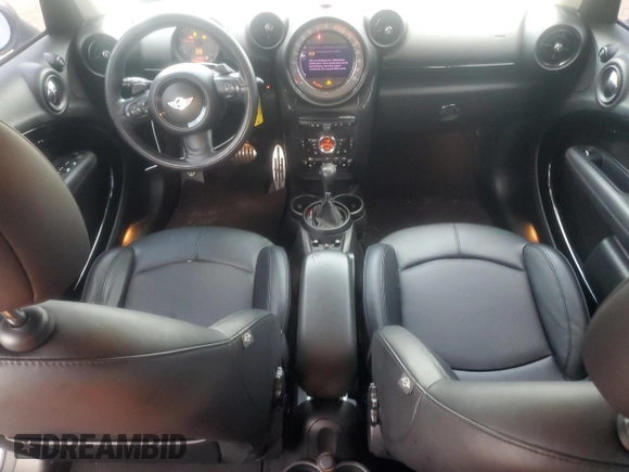 2015 MINI Countryman S z VIN WMWZC3C53FWT04644, wystawiony jako Copart lot #56415645 z przebiegiem 136 552 mil mil oraz Szkoda całkowita • Salvage title. Historia ofert i sprzedaży dostępna na DreamBid. Obrazek 8.