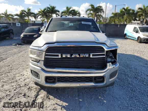2021 Ram 3500 Big Horn with VIN 3C63RRHL5MG527756, listed as a Copart auction lot 44846445 with 90,339 mi miles and Salvage Title. Bid and sale history available at carsss.com. Image 5.