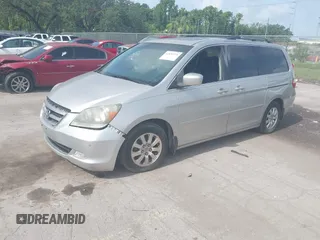 2006 Honda Odyssey Touring с VIN 5FNRL38856B082831, выставлен на аукционе IAAI как лот 42451976 с пробегом 340 990 миль миль и . История ставок и продаж доступна на DreamBid. Изображение 2.