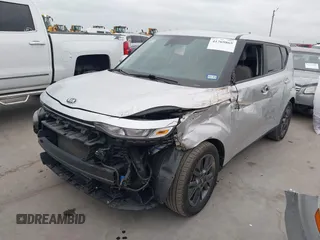 2021 Kia Soul EX with VIN KNDJ33AU9M7779006, listed as a IAAI auction lot 41769865 with 30,287 mi miles. Bid and sale history available at carsss.com. Image 18.