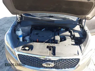 2016 Kia Sorento LX with VIN 5XYPG4A32GG115679, listed as a IAAI auction lot 41634575 with 135,236 mi miles. Bid and sale history available at carsss.com. Image 10.