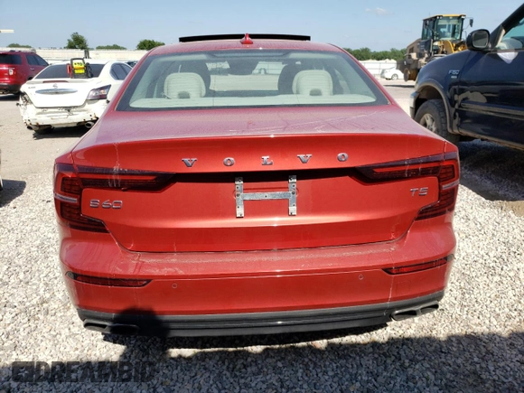 2019 Volvo S60 Momentum with VIN 7JR102FK3KG004077, listed as a Copart auction lot 56112404 with 32,166 mi miles and Salvage Title. Bid and sale history available at carsss.com. Image 6.