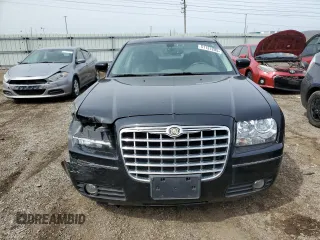 2008 Chrysler 300 Touring with VIN 2C3LA53GX8H135725, listed as a Copart auction lot 51121285 with 79,492 mi miles and Salvage Title. Bid and sale history available at carsss.com. Image 5.