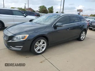 2015 Volvo V60 z VIN YV1612SM3F1227490, wystawiony jako Copart lot #78258024 z przebiegiem 148 681 mil mil oraz Czysty tytuł • Clean title. Historia ofert i sprzedaży dostępna na DreamBid. Obrazek 1.