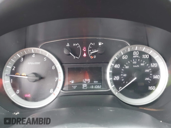 2015 Nissan Sentra SR with VIN 3N1AB7AP0FY301369, listed as a IAAI auction lot 41877667 with 131,082 mi miles and . Bid and sale history available at DreamBid. Image 7.