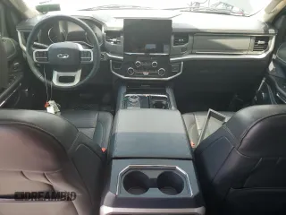 2022 Ford Expedition XLT with VIN 1FMJU1HT0NEA56894, listed as a Copart auction lot 63806955 with 23,697 mi miles and Clean title. Bid and sale history available at DreamBid. Image 8.