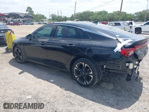 2022 Kia K5 GT-Line z VIN 5XXG64J29NG164454, wystawiony jako IAAI lot #42102282 z przebiegiem 43 367 mil mil oraz . Historia ofert i sprzedaży dostępna na DreamBid. Obrazek 3.