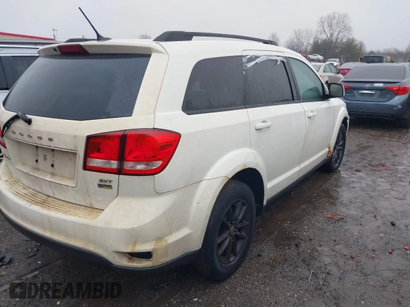 2015 Dodge Journey SXT with VIN 3C4PDCBG7FT743717, listed as a IAAI auction lot 41450052 with 186,581 mi miles. Bid and sale history available at carsss.com. Image 4.
