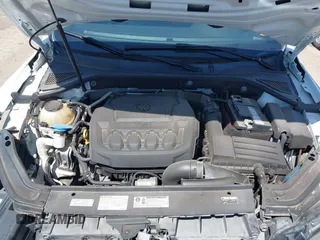 2019 Volkswagen Passat Wolfsburg Edition z VIN 1VWLA7A36KC008789, wystawiony jako IAAI lot #42293081 z przebiegiem 79 354 mil mil oraz . Historia ofert i sprzedaży dostępna na DreamBid. Obrazek 10.