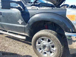 2012 Ford Super Duty F-250 SRW XL with VIN 1FT7W2BT6CEA86910, listed as a IAAI auction lot 41360275 with 237,299 mi miles. Bid and sale history available at carsss.com. Image 6.