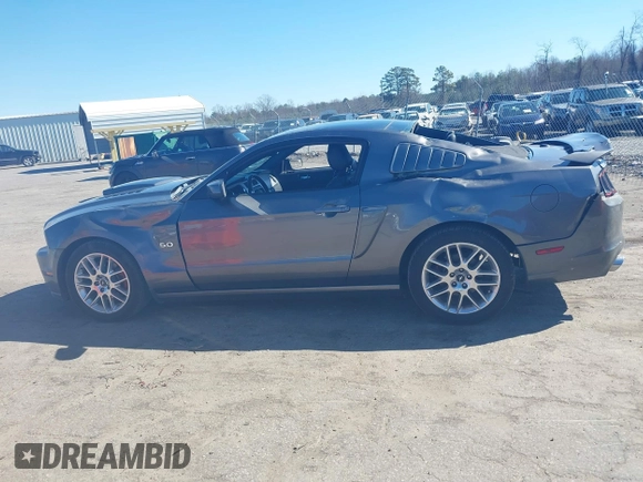 2014 Ford Mustang GT with VIN 1ZVBP8CF1E5206700, listed as a IAAI auction lot 41591289 with 118,769 mi miles and . Bid and sale history available at DreamBid. Image 14.