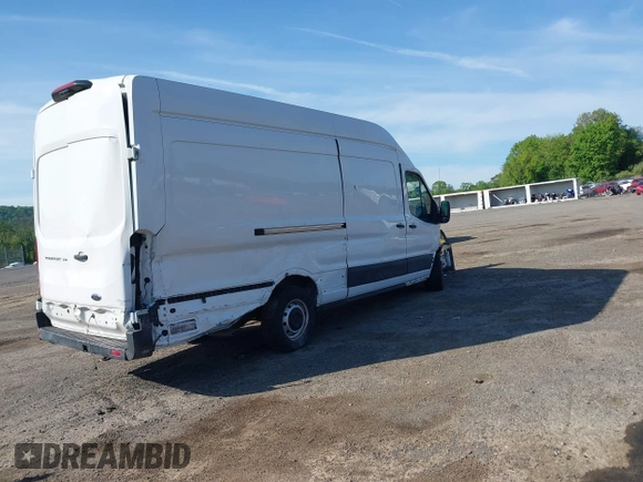 2021 Ford Transit Cargo z VIN 1FTBW3X84MKA60720, wystawiony jako IAAI lot #42202665 z przebiegiem 67 295 mil mil oraz . Historia ofert i sprzedaży dostępna na DreamBid. Obrazek 4.