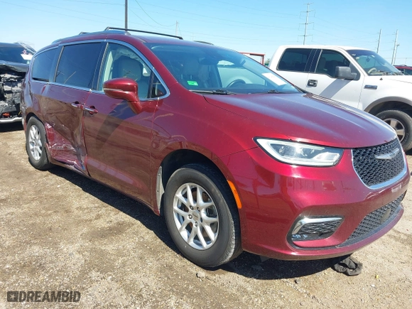 2021 Chrysler Pacifica Touring L with VIN 2C4RC1BG6MR601455, listed as a IAAI auction lot 41644243 with 95,966 mi miles. Bid and sale history available at carsss.com. Image 1.
