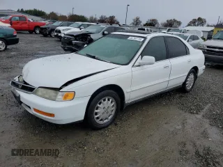 1997 Honda Accord EX with VIN 1HGCD565XVA178602, listed as a Copart auction lot 84797774 with 250,955 mi miles and Salvage Title. Bid and sale history available at carsss.com. Image 1.