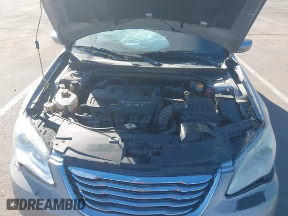2014 Chrysler 200 LX with VIN 1C3CCBAB3EN210784, listed as a IAAI auction lot 40809915 with 177,513 mi miles. Bid and sale history available at carsss.com. Image 10.