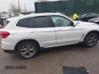 2021 BMW X3 sDrive30i z VIN 5UXTY3C01M9H84842, wystawiony jako IAAI lot #41971344 z przebiegiem 37 126 mil mil oraz . Historia ofert i sprzedaży dostępna na DreamBid. Obrazek 13.