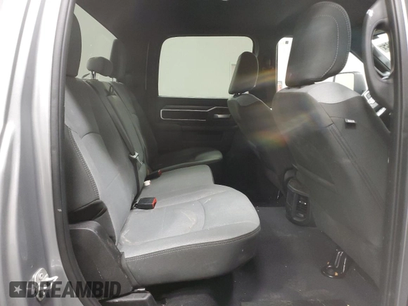 2024 Ram 2500 Big Horn с VIN 3C6UR5DL2RG266547, выставлен на аукционе Copart как лот 59806585 с пробегом 47 838 миль миль и Чистый • Clean title. История ставок и продаж доступна на DreamBid. Изображение 10.