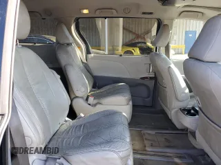 2011 Toyota Sienna XLE with VIN 5TDDK3DC5BS029513, listed as a Copart auction lot 60930395 with 234,226 mi miles and Salvage title. Bid and sale history available at DreamBid. Image 11.
