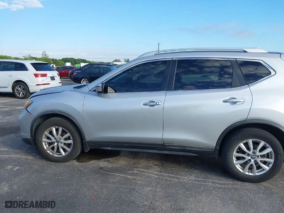 2018 Nissan Rogue S with VIN KNMAT2MTXJP596416, listed as a IAAI auction lot 41532438 with 100,283 mi miles. Bid and sale history available at carsss.com. Image 15.