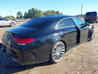 2019 Mercedes-Benz CLS with VIN WDD2J5JB0KA027835, listed as a IAAI auction lot 40901982 with 93,273 mi miles. Bid and sale history available at carsss.com. Image 4.