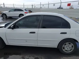 2001 Honda Civic LX with VIN JHMES16581S004567, listed as a IAAI auction lot 41914042 with 179,095 mi miles and . Bid and sale history available at carsss.com. Image 14.