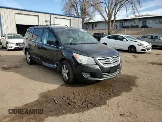 2011 Volkswagen Routan SE with VIN 2V4RW3DGXBR642528, listed as a Copart auction lot 45082055 with 167,067 mi miles and Salvage title. Bid and sale history available at DreamBid. Image 11.