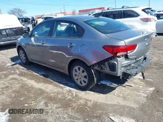 2021 Kia Rio LX with VIN 3KPA24AD5ME372745, listed as a IAAI auction lot 41633392 with 72,523 mi miles. Bid and sale history available at carsss.com. Image 3.
