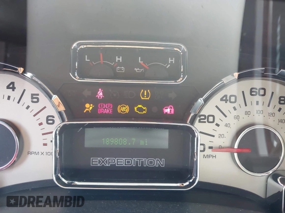 2008 Ford Expedition Limited с VIN 1FMFU205X8LA00518, выставлен на аукционе IAAI как лот 42255630 с пробегом 189 808 миль миль и . История ставок и продаж доступна на DreamBid. Изображение 7.